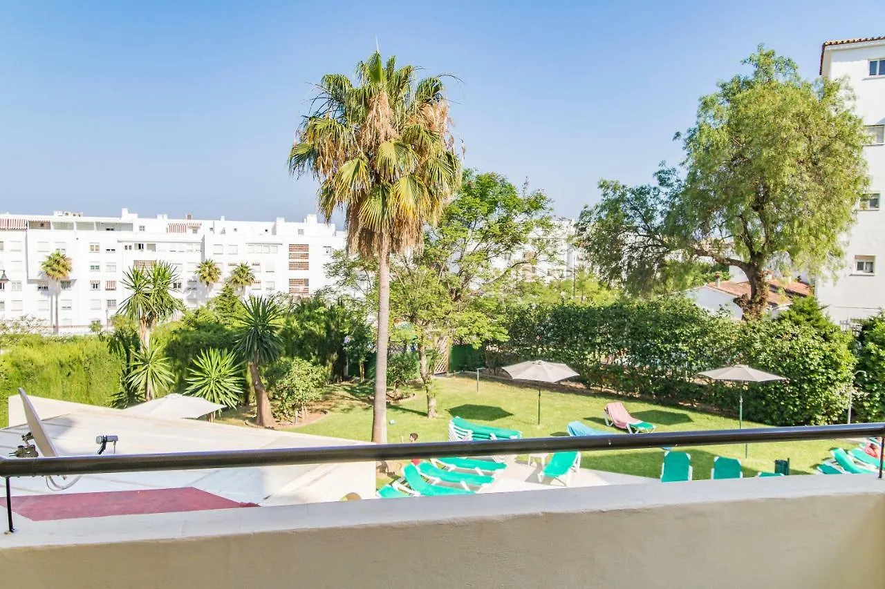 New Apartment Near The Beach & Train Station In Club Playa Flores Torremolinos