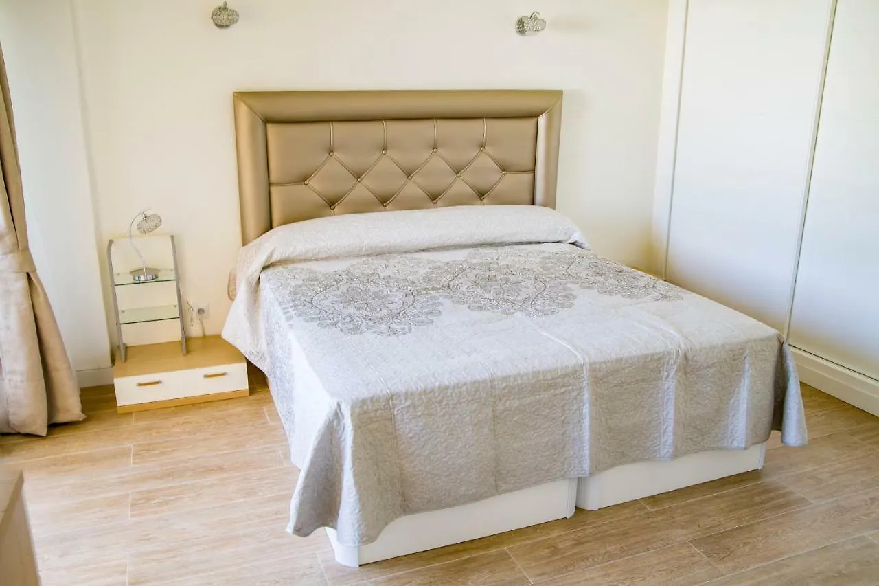 New Apartment Near The Beach & Train Station In Club Playa Flores Torremolinos